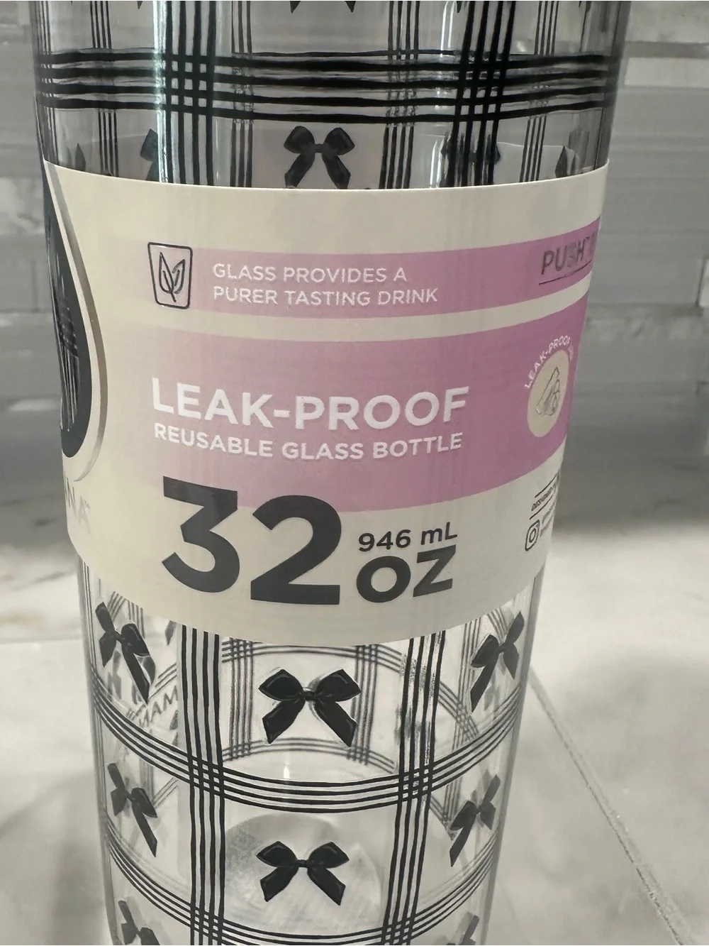 Glass Push 32 oz Reusable Leak-Proof Glass Water Bottle - Black Bow Pattern